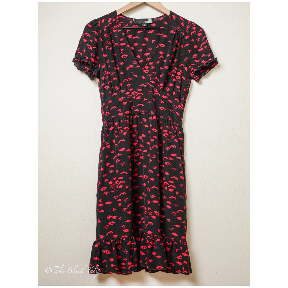 Women's LOVE MOSCHINO Silk Dress Red Lips Print Italy US 4/S Luxury Rare Vintage